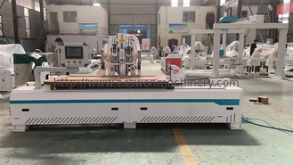 ماشین درب CNC قابل تنظیم با محور Z 20 ریل راهنمای بستر چرخ دار و 750W * 2 / 400W * 1 موتور سرو