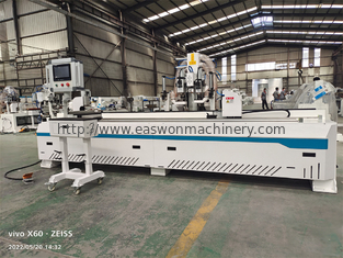 ماشین درب CNC قابل تنظیم با محور Z 20 ریل راهنمای بستر چرخ دار و 750W * 2 / 400W * 1 موتور سرو